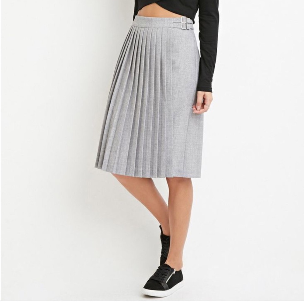 Classic Grey Pleated Skirt